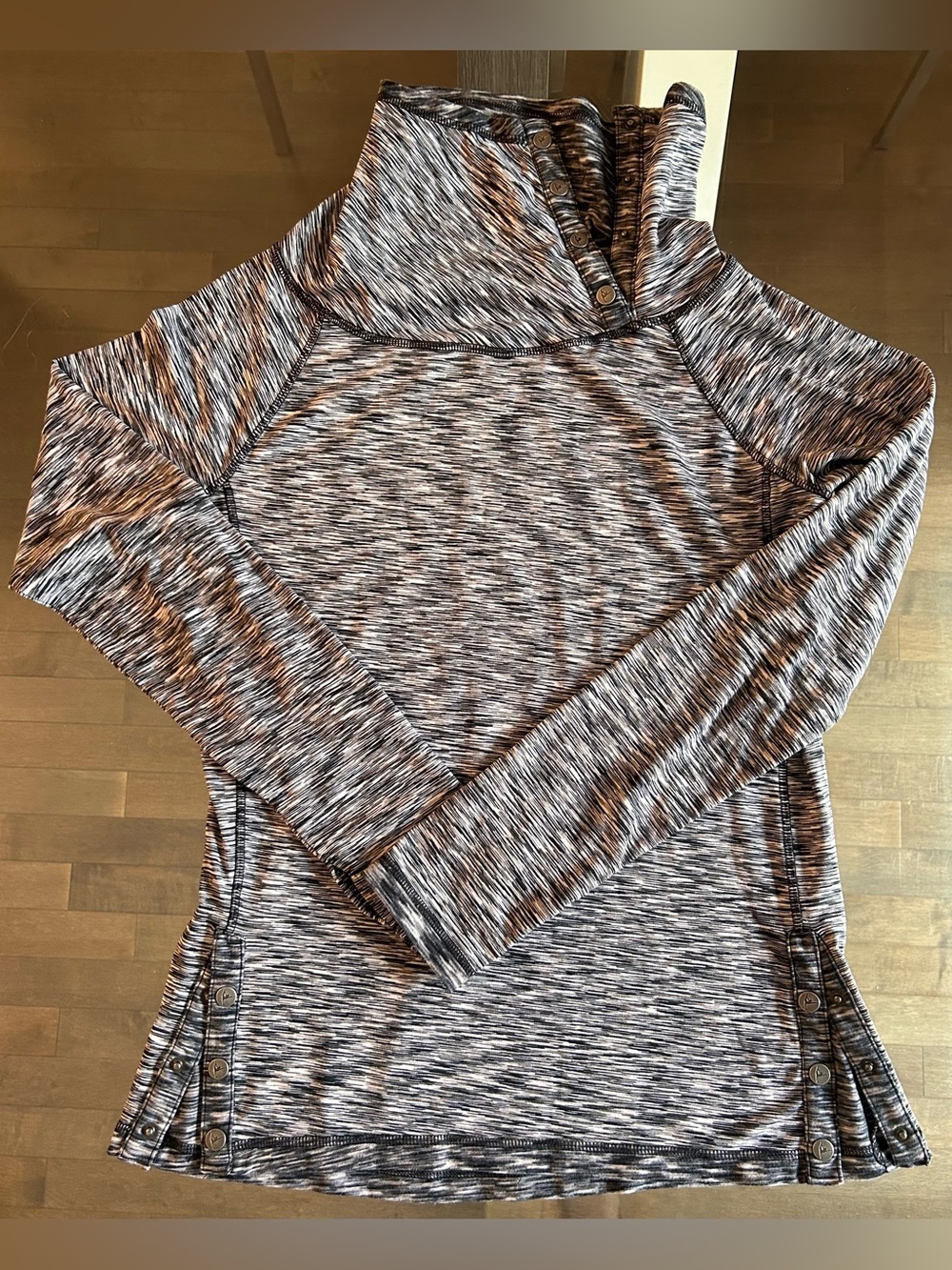 90 Degree Reflex Turtleneck Top – Heather Grey Button Snap Neck